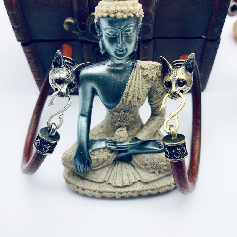 Egyptian Cat Genuine Leather Bracelets Made of Brass Old Bracelets