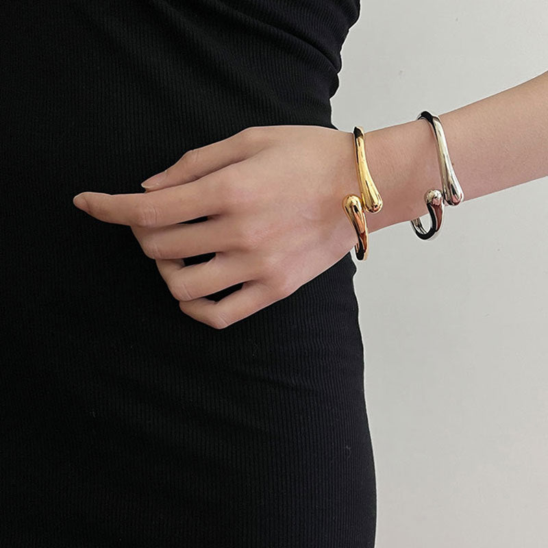 Retro Style Metal Geometric Cross Bracelet