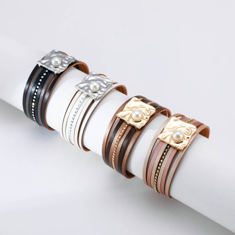 Bohemian Multi-layered Leather Buckle with Pearl Bracelet