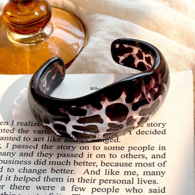 10pcs Bracelet C- shaped Simple Resin Bracelet Fashion Leopa