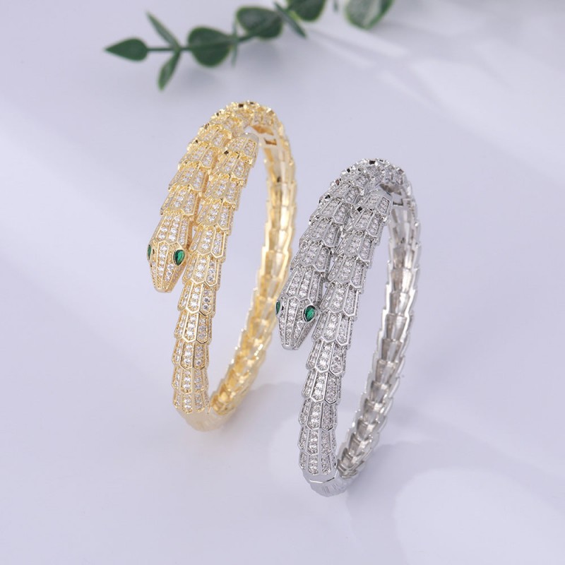 personality green eye snake bracelet