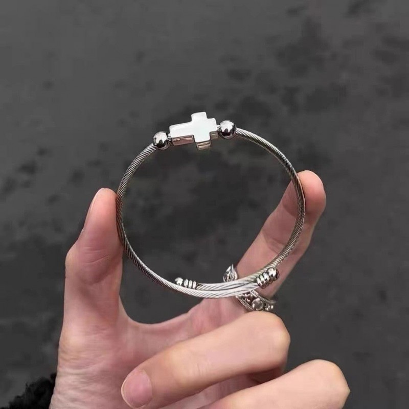 Titanium steel non-fading retro winding cross bracelet stack