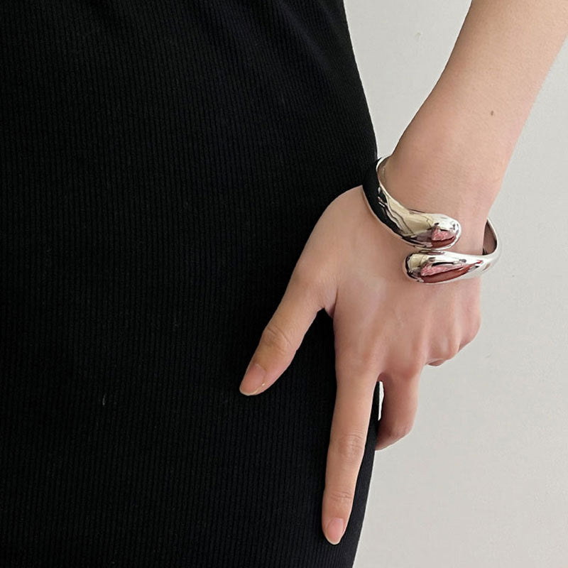 Retro Style Metal Geometric Cross Bracelet